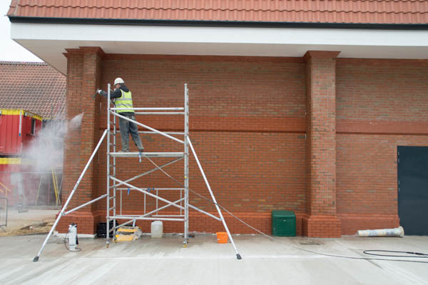 brick cleaning, acid wash, new build, pressure washing, exterior building cleaning
